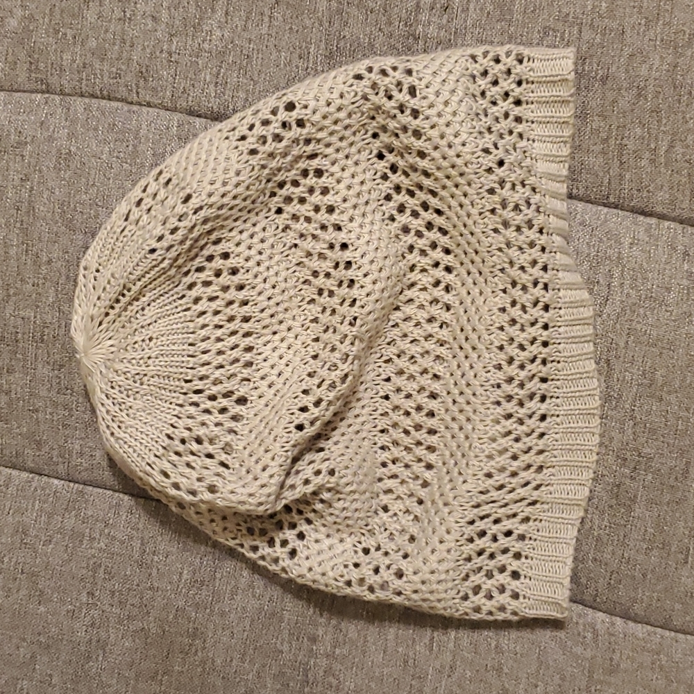 Gray hat